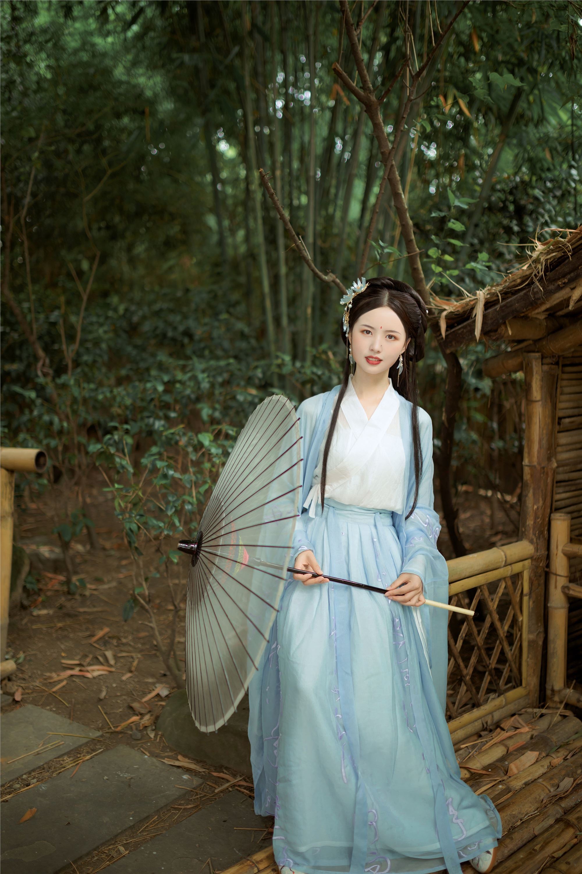 YITUYU艺图语 2021.09.02 偷得浮生半日闲 倩倩